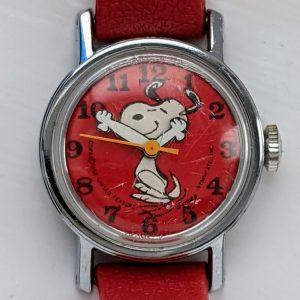 Timex Snoopy Character Watch Red 39012 10076 [1976]