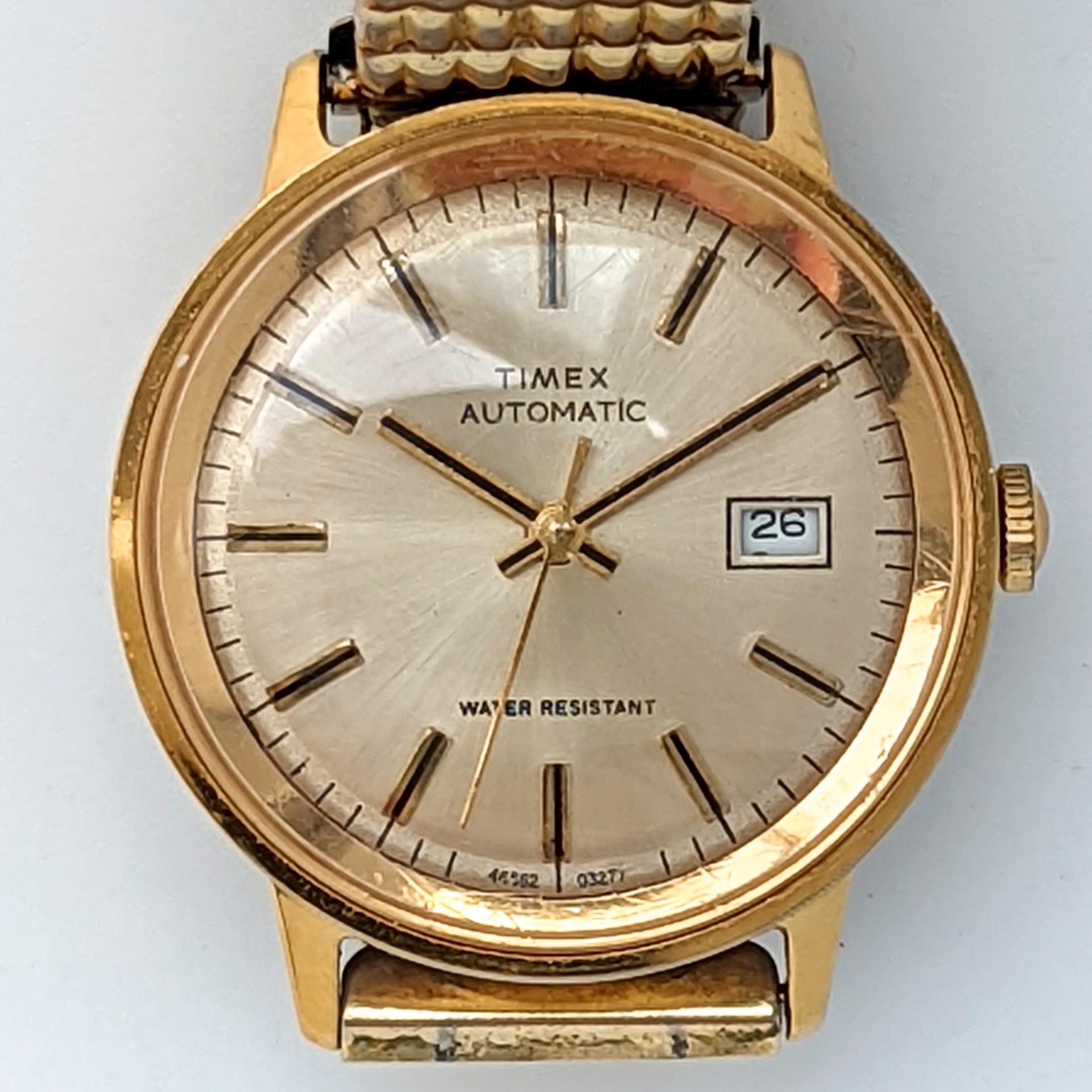 Vintage Timex Viscount 46562-03277 1977