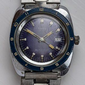 Timex Marlin Calendar Watch 20676 02576 [1976]