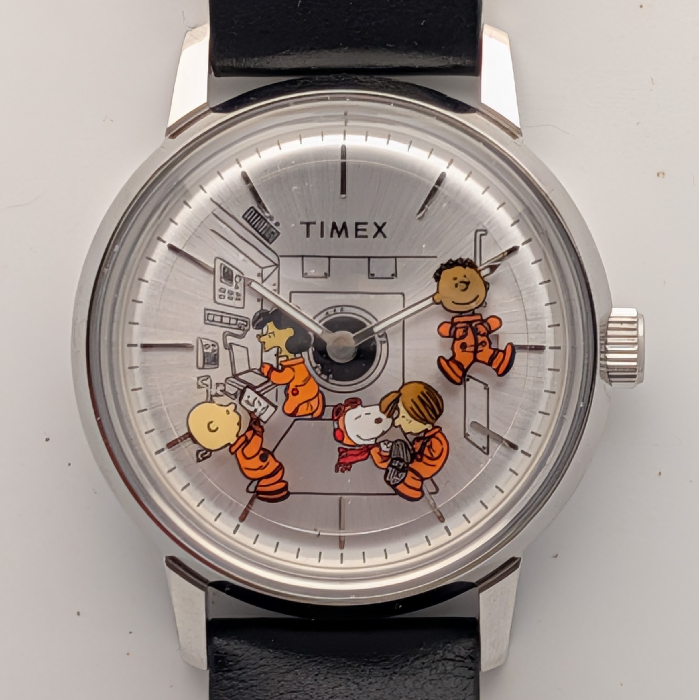 Timex X Peanuts Marlin Space Watch tw2w87200 [2025]
